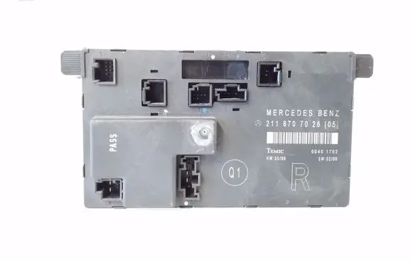 Mercedes-Benz E W211 Door control unit/module 2118707026