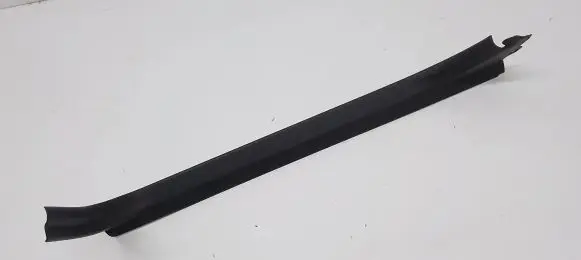 Volvo XC90 Front sill trim cover