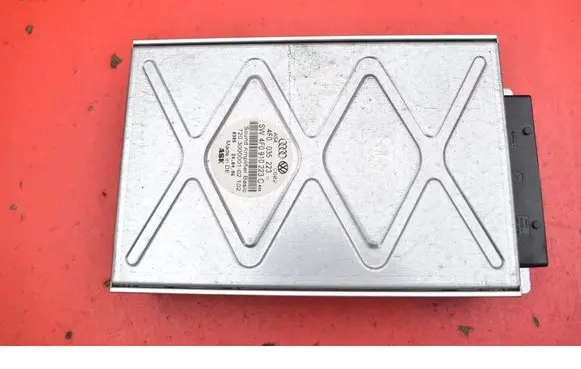 Audi A6 Allroad C6 Sound amplifier 4F0035223