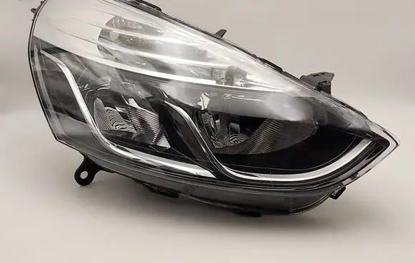 Renault Clio IV Headlight/headlamp 260102796R 01033099900010 1253362