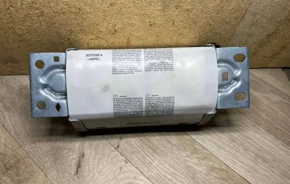 BMW 1 E81 E87 Passenger airbag 396982860058 8286005 34009342B