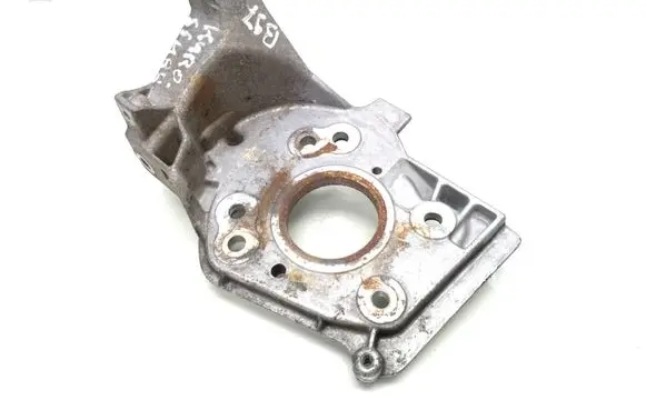 Volvo V40 Fuel pump bracket 9684778280