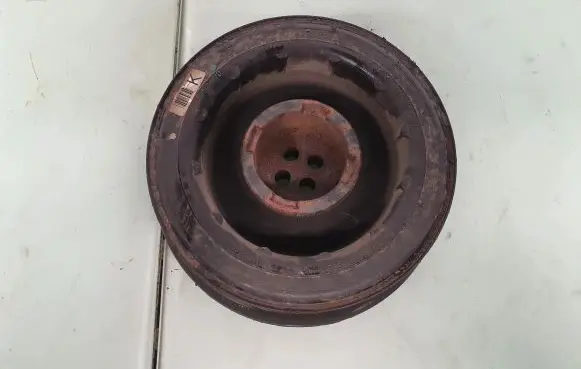 BMW X5 E53 Crankshaft pulley 11238511371