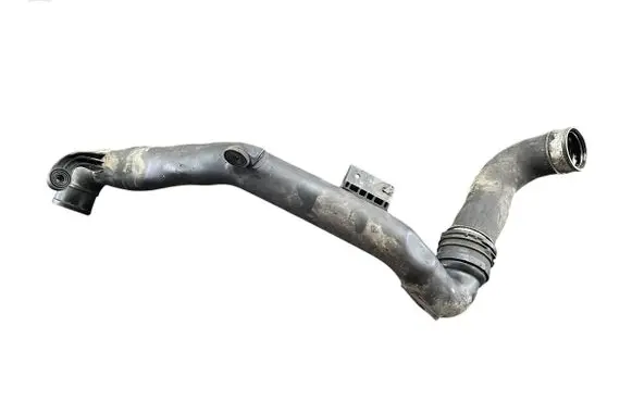 Intercooler hose/pipe