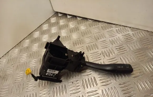 Audi A4 S4 B6 8E 8H Indicator stalk 8E0953513A