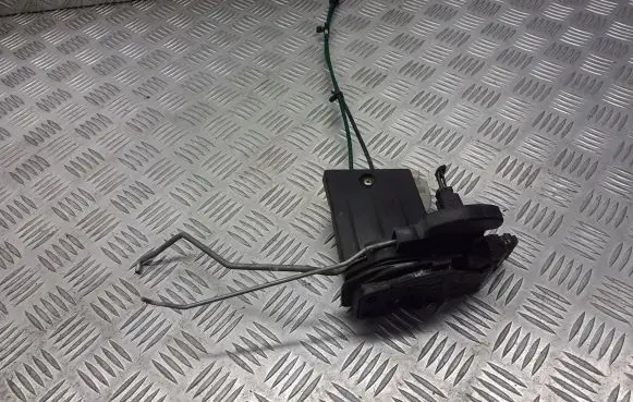 KIA Cerato Front door lock BRAK