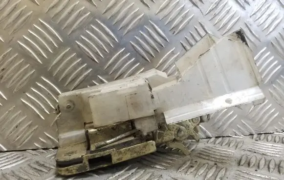 Volkswagen Multivan T4 Front door lock 701837015D