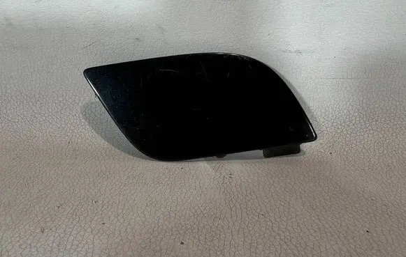 BMW X5 E70 Headlight washer spray nozzle cap/cover 8047351