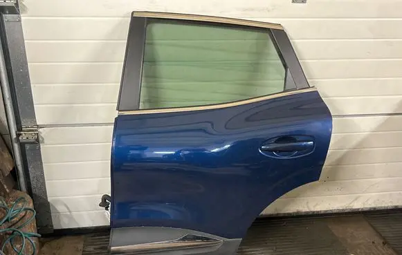 Renault Kadjar Rear door 