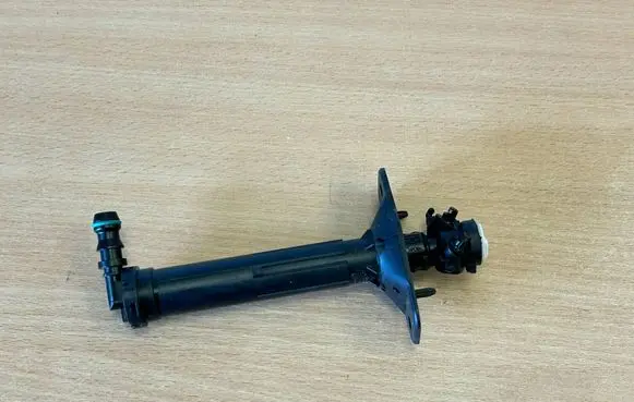 Audi A7 S7 4G Headlight washer spray nozzle 4G8955101B 8WT01054001