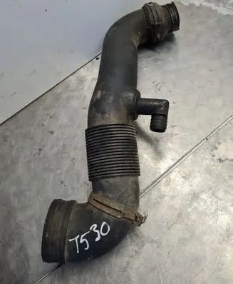 Volkswagen Transporter - Caravelle T5 Intercooler hose/pipe 7H0129615D CD446169600