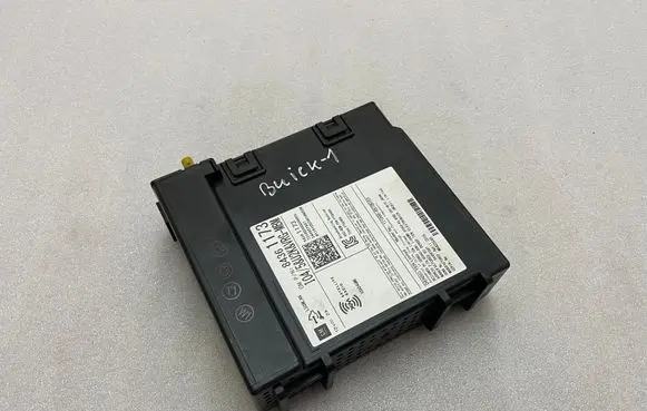 Buick Encore I Radio/CD/DVD/GPS head unit 84361173