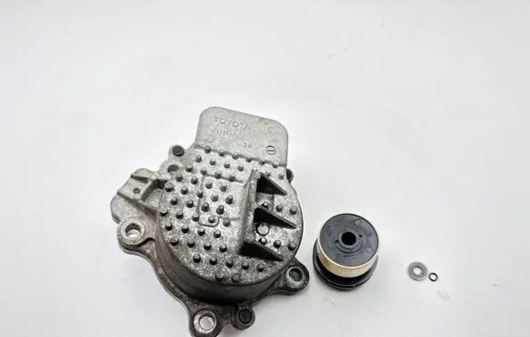 Toyota Prius (XW30) Water pump 161A029015
