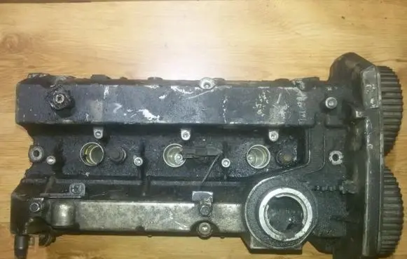 KIA Carnival Engine head 