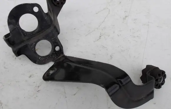 BMW 3 F30 F35 F31 ABS pump bracket 6798904
