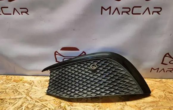 Mercedes-Benz E W213 Front bumper lower grill A2138852903 969587