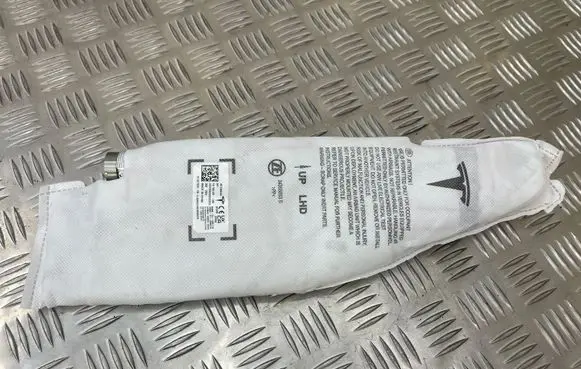 Tesla Model Y Seat airbag 1077833CNC