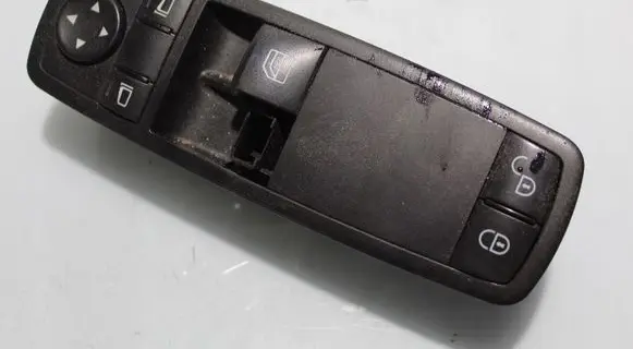 Mercedes-Benz B W245 Electric window control switch 1698206410