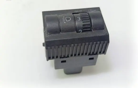 Volkswagen Polo IV 9N3 Headlight level height control switch 6Q0941333B