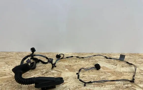 Mini One - Cooper Coupe R56 Front door wiring loom 13560410 9207026 R02D038147