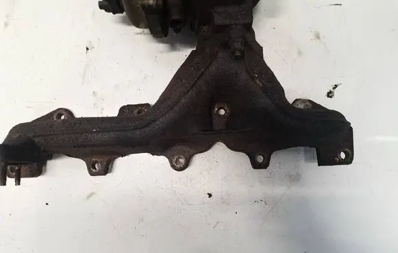 Ford Mondeo MK IV Exhaust manifold 