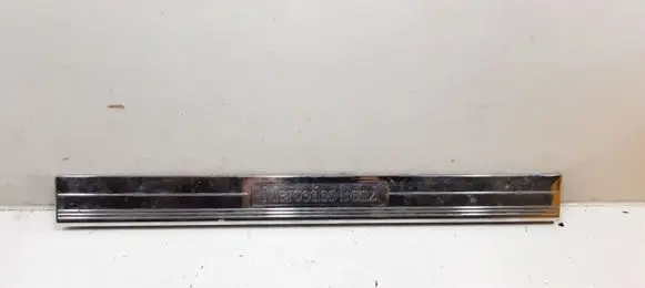 Mercedes-Benz E W211 Other sill/pillar trim element 2196800135 6066
