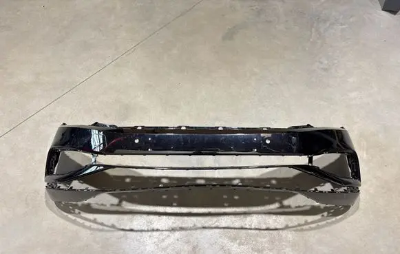 Volkswagen PASSAT B8 Front bumper 3G0807221F
