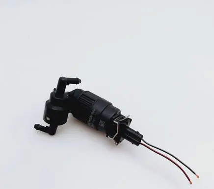 Opel Corsa C Windscreen/windshield washer pump