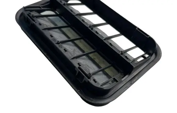 Peugeot 208 I Quarter panel pressure vent 9675506980