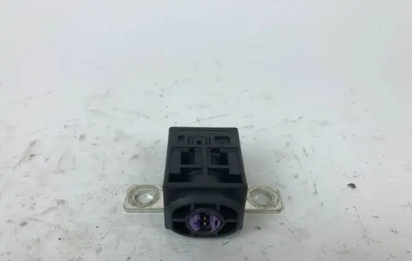 Audi Q5 SQ5 Ignition-blocking relay 4F0915519 120247