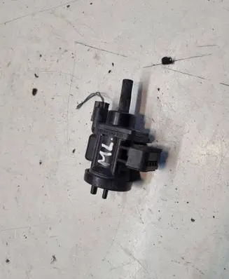 Mercedes-Benz ML W163 Turbo solenoid valve 0005450427