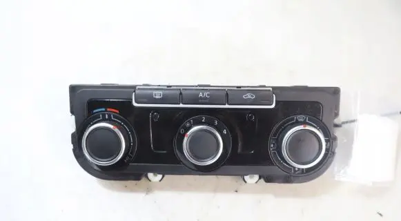 Volkswagen PASSAT B7 USA Interior fan control switch 