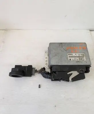 Opel Omega B2 Engine control unit/module ECU 0261203587 90492381 26SA3628