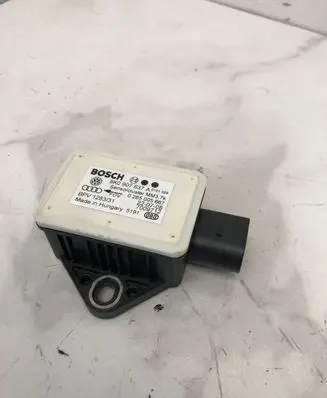 Audi A4 S4 B8 8K ESP acceleration yaw rate sensor 8K0907637A 0265005667 7009712