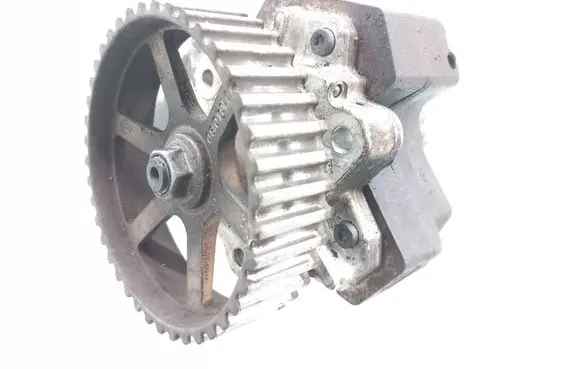 Volvo S40, V40 Fuel injection high pressure pump 8200055072 0445010031 7700104018D