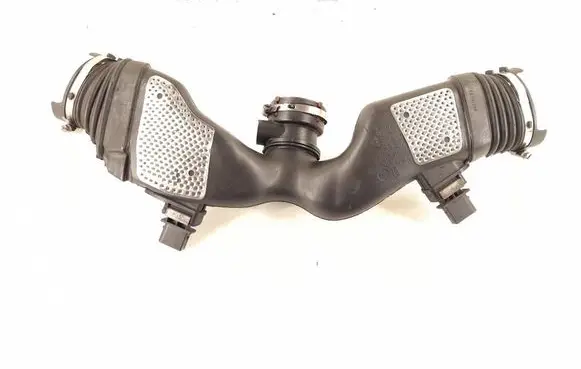 Mercedes-Benz R W251 Turbo air intake inlet pipe/hose 6420908237 6420907437