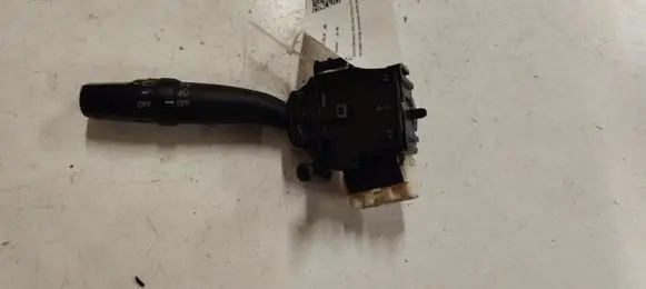 Toyota Avensis T250 Indicator stalk 05110 173650