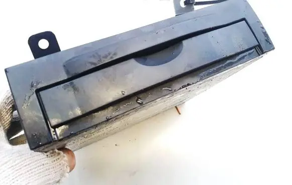 Volvo V50 CD/DVD changer 31285427 31260715
