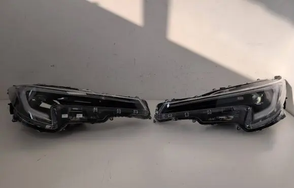 Toyota Corolla E210 E21 Headlights/headlamps set 8111002X10 L653992 8115002X10