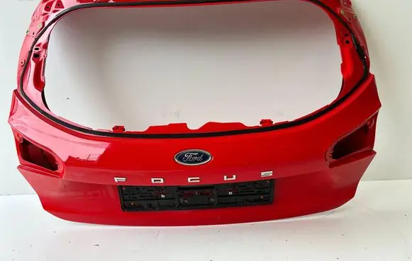 Ford Focus Tailgate/trunk/boot lid JX7B-A40414
