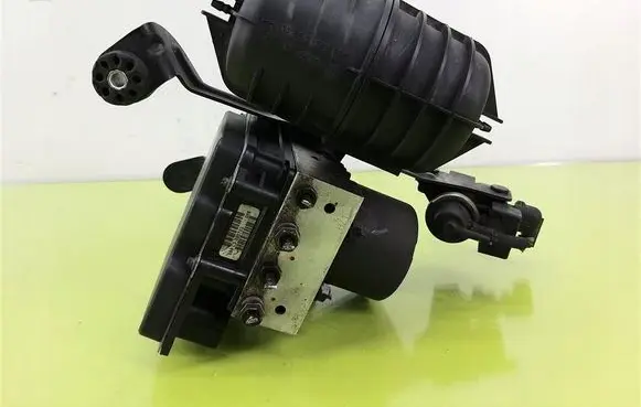 BMW 5 E60 E61 ABS Pump 0265234031
