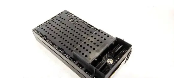 Volvo S80 Fuse box set 08696098 30679527
