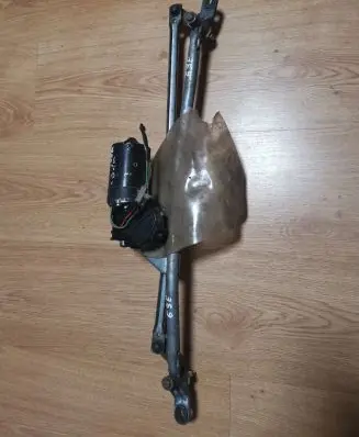 Seat Ibiza II (6k) Front wiper linkage and motor 9390332376 1L0955119