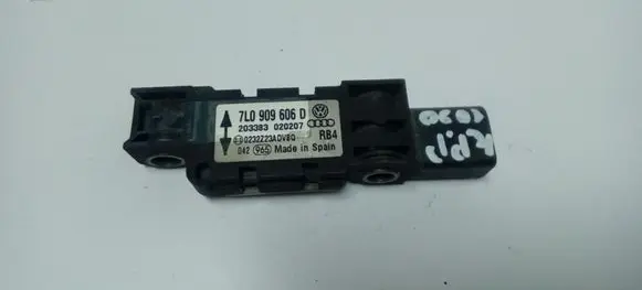 Volkswagen Phaeton Airbag deployment crash/impact sensor 7L0909606D