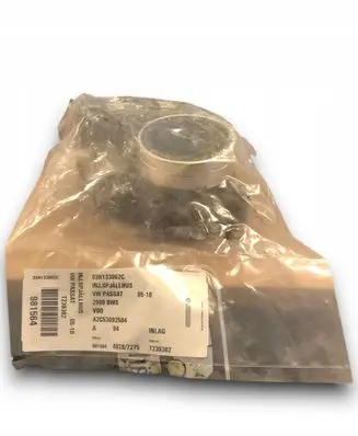 Volkswagen Touareg I Throttle valve 03H133062C