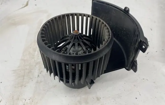 Volkswagen Transporter - Caravelle T5 Heater fan/blower 