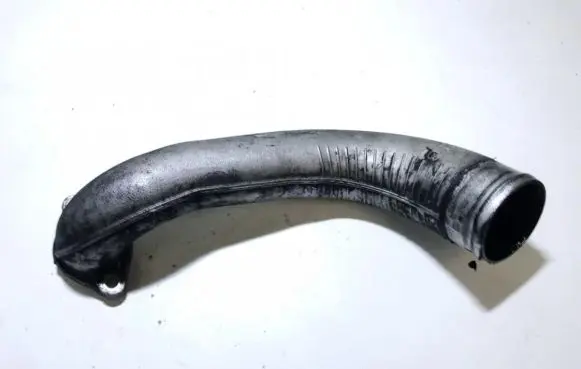 Nissan X-Trail T30 Intercooler hose/pipe