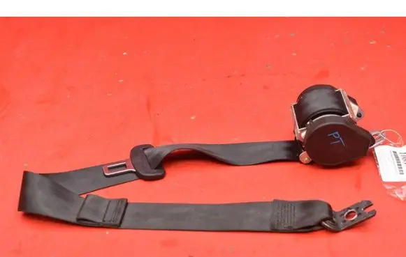 Volkswagen Golf Sportsvan Front seatbelt 621531300