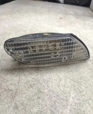 Rover 25 Front bumper turn signal 