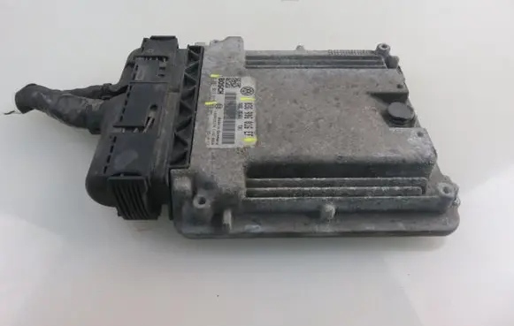 Audi A3 S3 8P Engine control unit/module 0281012615 03G906016EF